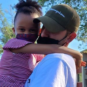 Meet your Posher, Joshua